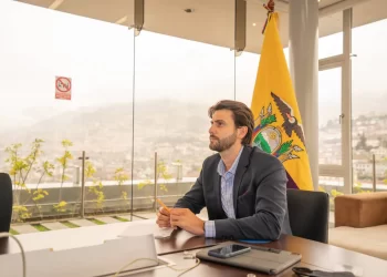 cuv53kaembh6fol5c3wro4nhm4