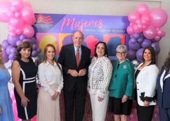 p1010236 hopsitaless mujeres destacadas 2024 sonesta 15 marzo 2024