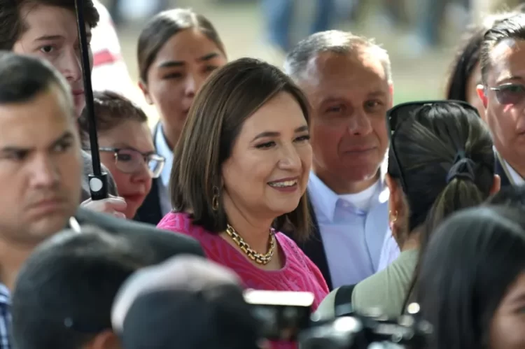 7085725b5020d4f0bdf53618f0e728ee 79552404