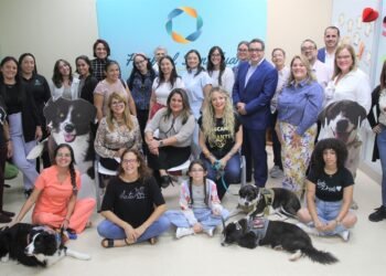 img 8921 parte de los participantes en el taller de uso de mascotas perros auspiciado por hospital san juan capestrano