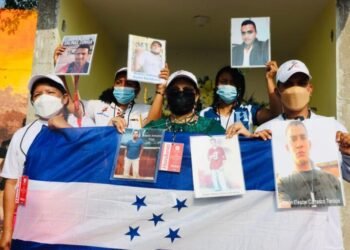 caravana de madres 768x512