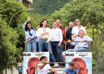 gtwnqqtxyaacfuv 1.jfif 554688467