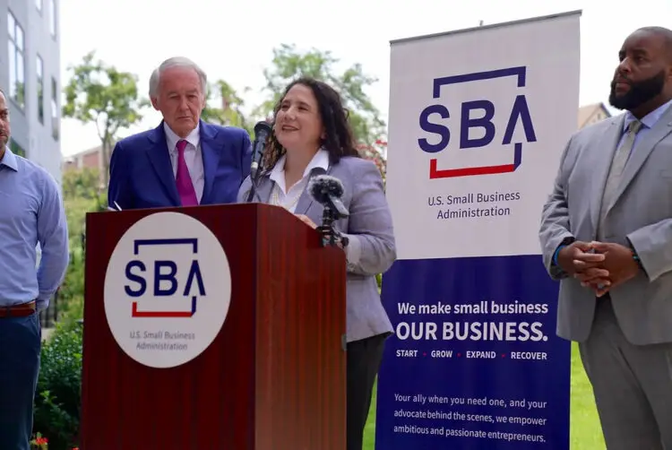 a2056c 5b0d89a82719480a8be853e6ded443a6~mv2