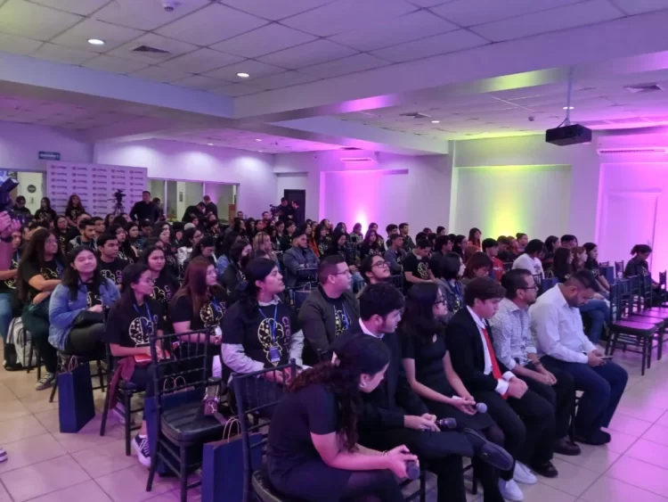 ceutec celebra su primer congreso anual de arte y diseno innovacion visual creativa 2