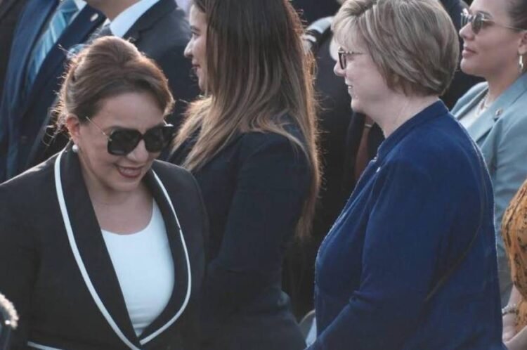 laura dogu xiomara castro zelaya 2024 1