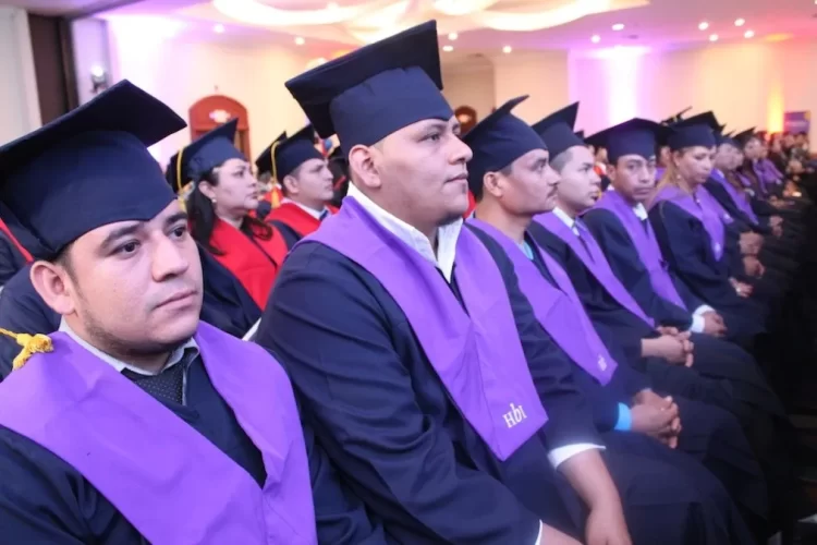 mined graduados.jpg 554688467