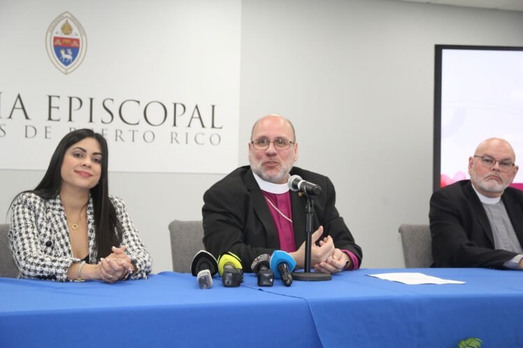 img 7520 dra. roció zayas rafael morales maldonado padre mario rodríguez