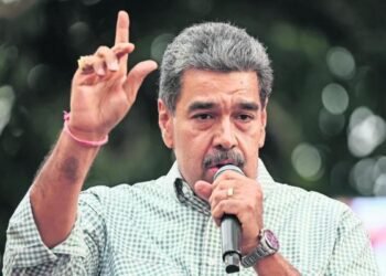 maduro pide al mundo "respetar" su reelección, un mes después del controvertido resultado