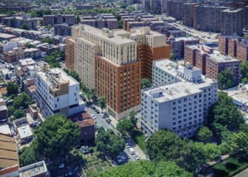 Queens Future y Slate Property Group forjan alianza  para construir cientos de apartamentos asequibles en Queens