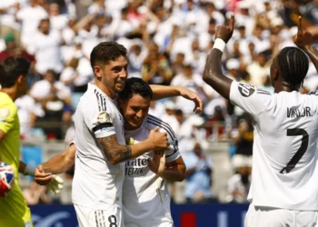 El Real Madrid suma de tres frente al Pachuca: Doble golpe en la primera victoria de Xabi Alonso