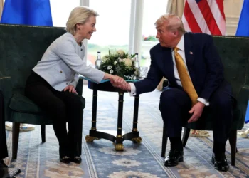 Trump y la Unión Europea logran acuerdo para reducir aranceles al 15%