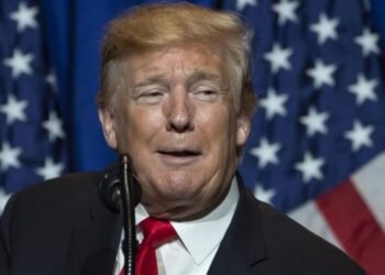 🇺🇸 Trump presume récord de detenciones de indocumentados: más de 300 mil en seis meses