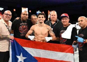 Boricua brilla con nocaut en Orlando y mantiene invicto: orgullo del boxeo puertorriqueño