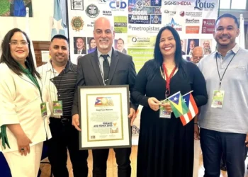 Reconocen a propietario de hospedería en Cabo Rojo con el “Premio Ave Fénix”