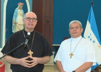 Iglesia Católica pide orar por la democracia y llama al diálogo en Honduras