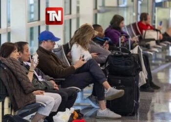 Recortes en aeropuertos de EE.UU. dejan 1.723 vuelos cancelados en un solo día