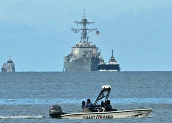 Tensión en el Caribe: Trinidad y Tobago pone a su ejército en «alerta general» y ordena el acuartelamiento de tropas