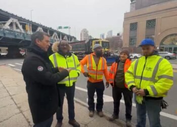 Preparación ante la tormenta de nieve – Equipo de Puentes