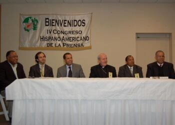 Hacia un periodismo más humano y humanista