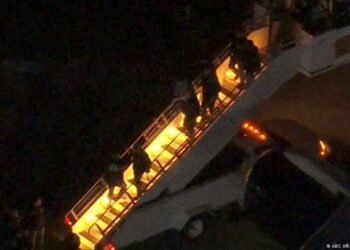 Maduro y su esposa llegan a New York custodiados por la DEA y el FBI