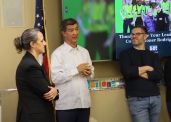 Ex comisionado Ydanis Rodríguez se despide del equipo que lo acompañó durante cuatro años