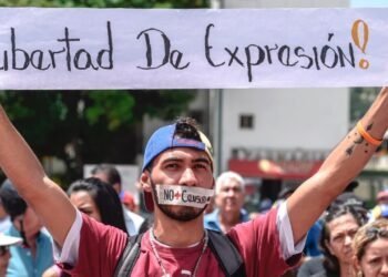 La Primera Enmienda bajo ataque: el caso de los periodistas Don Lemon y Georgia Fort