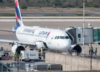 Venezuela vuelve a conectarse con el mundo: seis aerolíneas internacionales reanudan sus vuelos
