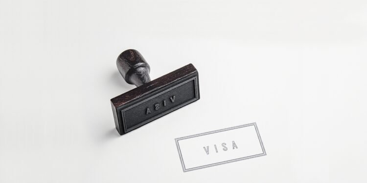 VISA. PEXELS
