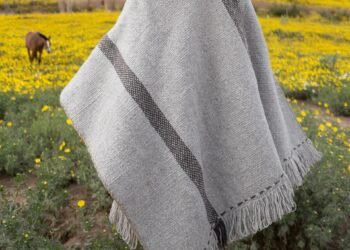 Arrastrando el poncho