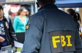 Un agente del FBI.SHUTTERSTOCK. Imagen cortesía de: elmundo.es.