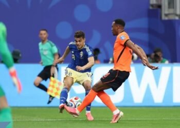 Países Bajos se impuso de forma inapelable por 5-1 a Suecia