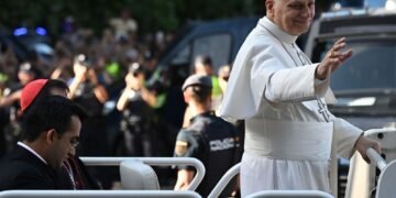El Papa León XIV manda un fuerte mensaje durante su misa en Cibeles. (EFE/Fernando Villar)