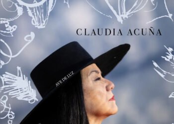 La artista nominada al Latin Grammy Claudia Acuña lanza «Ave de luz»