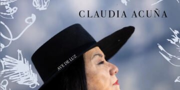La artista nominada al Latin Grammy Claudia Acuña lanza «Ave de luz»