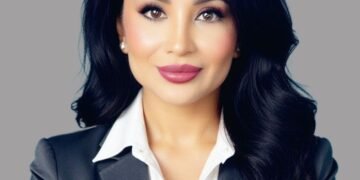 Shirley Segovia: de Esmeraldas a Nueva York, una vida guiada por la fe, la resiliencia y el servicio