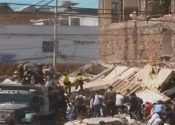 Desastre de magnitud por terremoto 7,4 en Colombia