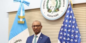 Entrevista con el Honorable Víctor Ramírez Scaglia, Cónsul General de Guatemala en Nueva York